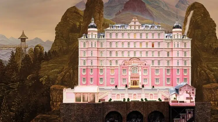 Grand Budapest Hotel na Vider | Online